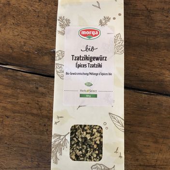 {{product.name}}